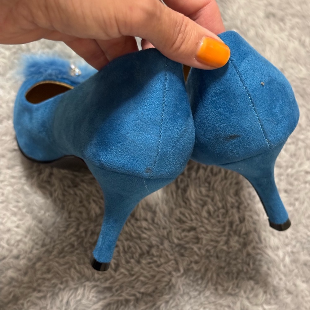 Forever Vibrant Blue Heels with Faux feather Bridal - Picture 3 of 9